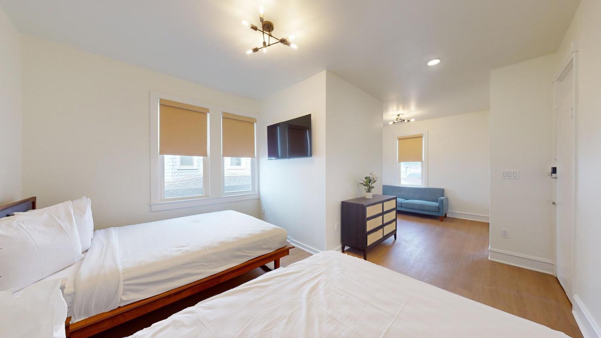 The Cove Hotel 2*